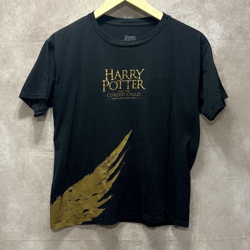 Harry Potter T-Shirt Kids Large Black Cursed Child Broadway Gold Wing Graphic